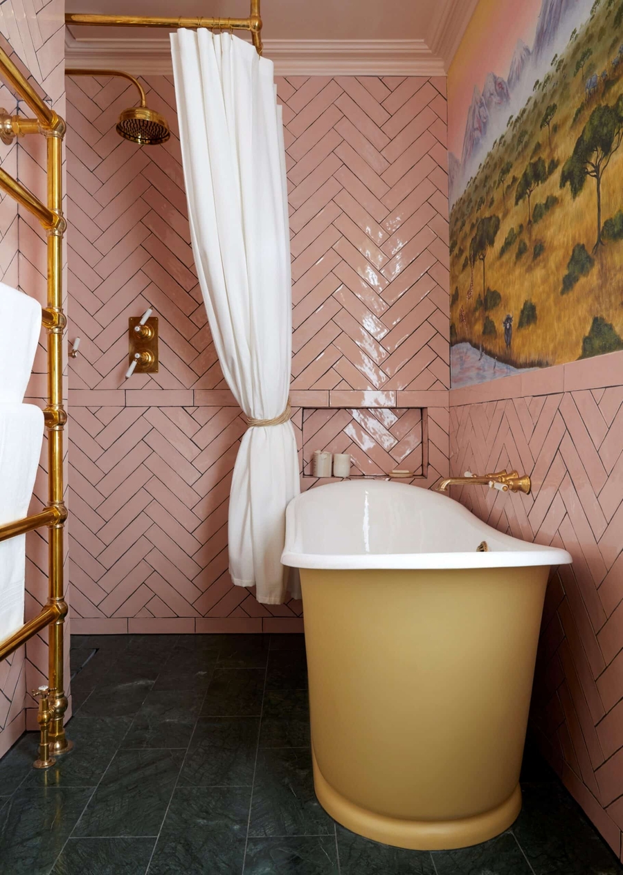 In Conversation with Interior Designer, Naomi Astley-Clarke - London House